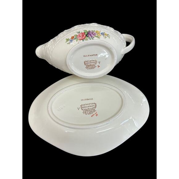 1940s Wellesley Wedgwood Ullswater China Gravy Boat and Underplate - Picture 7 of 9